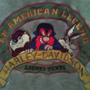 Harley-Davidson / Looney Tunes ACME embroidered sweatshirt size L